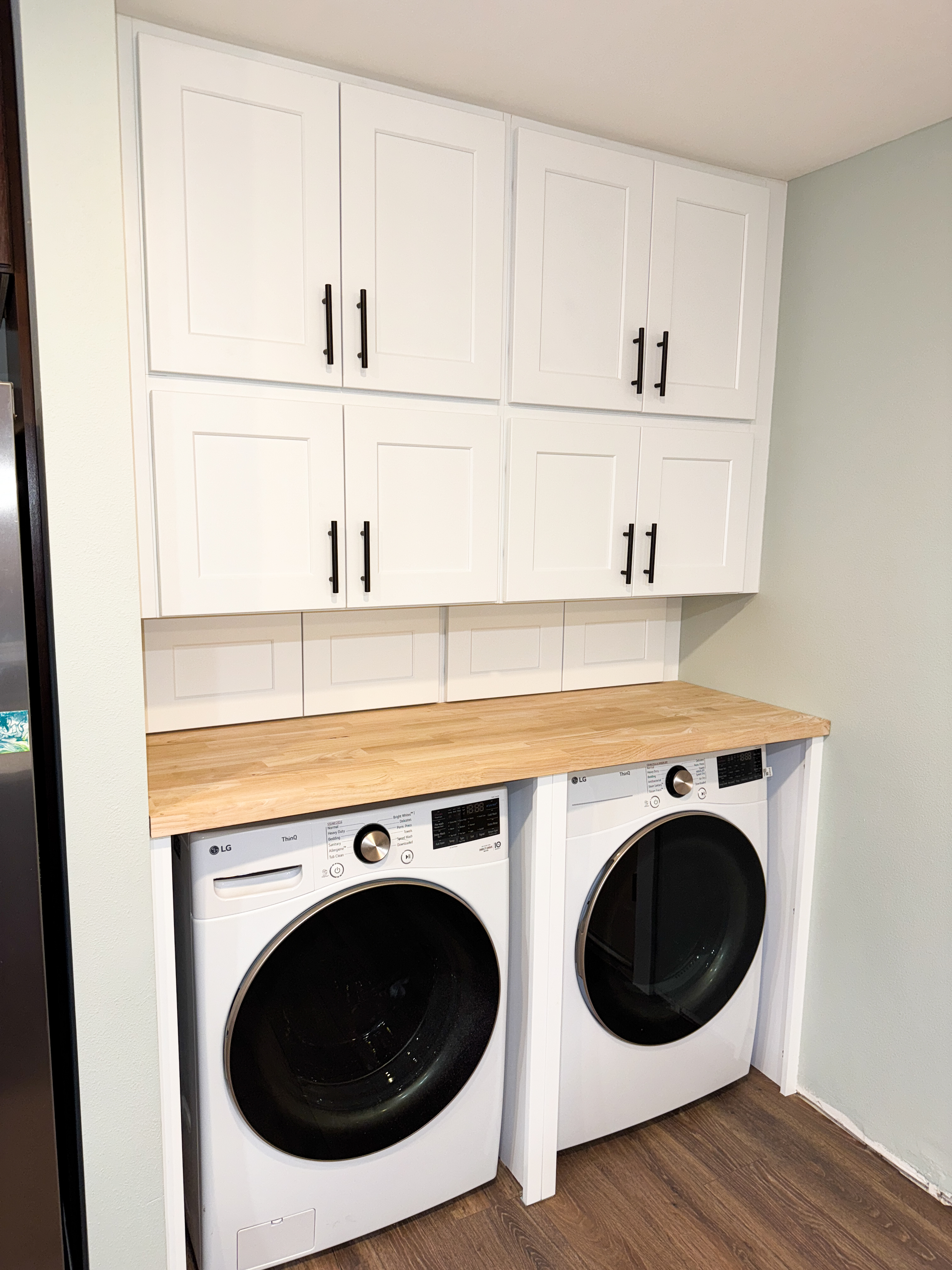 Kitchen remodel with custom cabinets and quartz counters