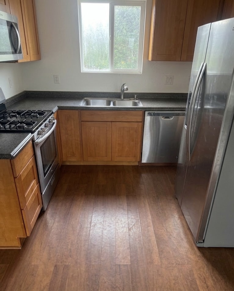 Kitchen before remodel
