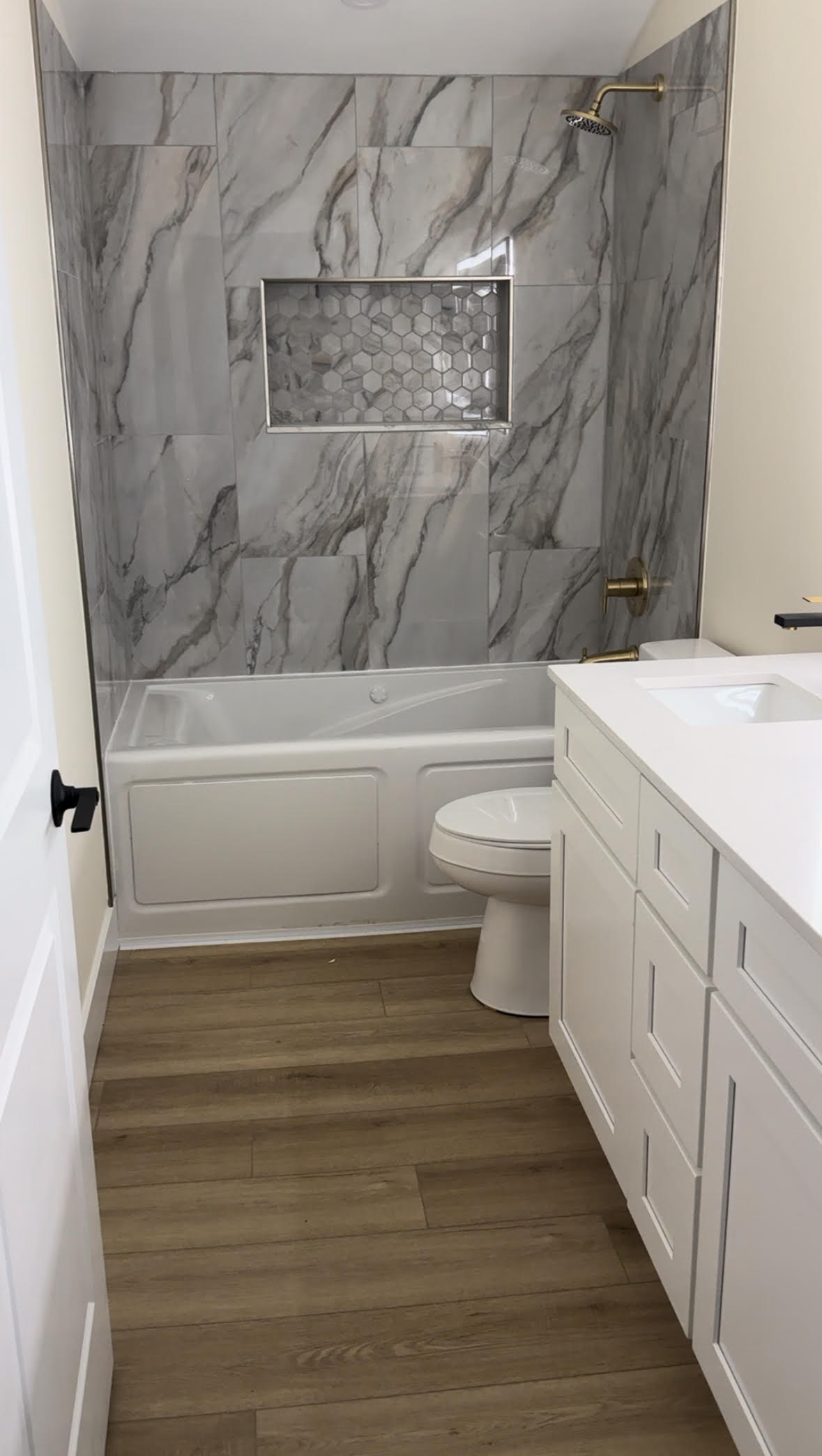Custom shower niche tile design Seattle
